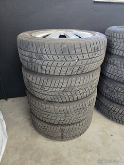 Zánovné pneu a disky 205/55R16 5X122