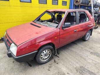 Rozpredám na náhradné diely Škoda Favorit GLX