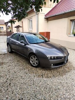 Predám vymenim za octaviu..alfa Romeo 159 1.9jtdm 110kw