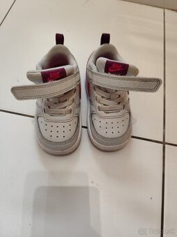 Botasky Nike