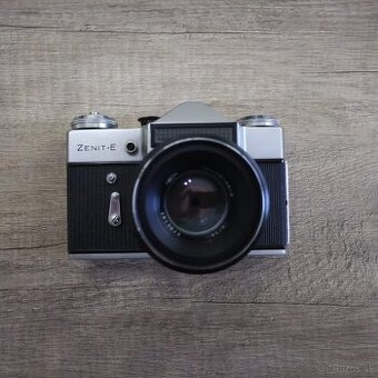 Zenit E - Helios 44-2 F2 58mm