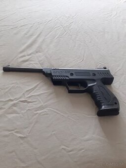 Nova vduchova pistol