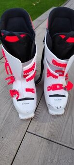 Rossignol Hero World Cup 110 – lyžiarky 29–29,5 (336 mm)