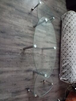 Predám sklenený konferenčný stolík