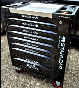 Dielensky vozik s naradim