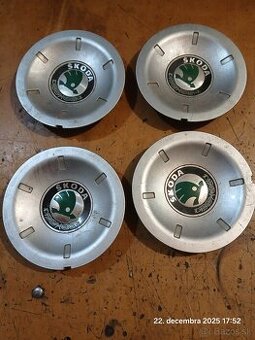 Pukličky škoda 1Z0601149 puklice