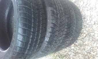 205/60/16 zimne pneu sada
