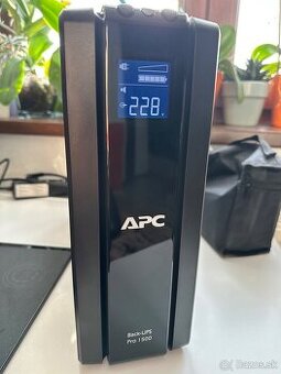APC Power Saving Back-UPS Pro 1500 Eurozásuvka