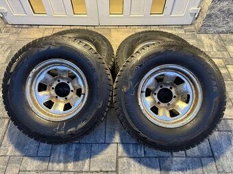 Kolesa BRIDGESTONE BLIZZAK DM-V2 112R 6x139,7