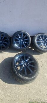 originálne 17-palcové zliatinové disky Lexus