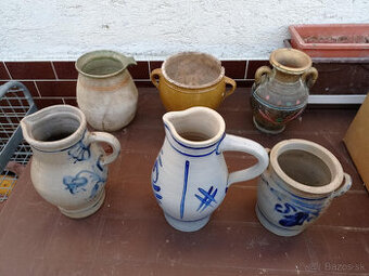 Džbány a hlinené nádoby