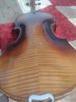 Predám,skvele, 4/4, staré Husle