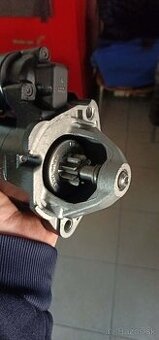 Starter do Audi A4[B7], A6[C6] (2,0 TDI), Seat Exeo (2,0 TDI