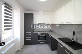 NA PREDAJ - 2 iz. byt, prerobený s balkónom blízko centra me