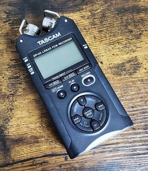 Tascam DR-40 Prenosný rekordér  Ako nový