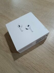 Apple AirPods 3 generácie