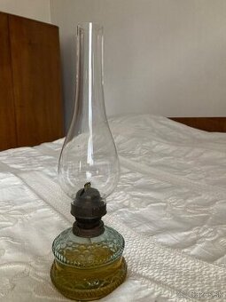 Petrolejová lampa