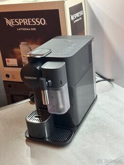Kávovar Lattissima One Shadow Black
