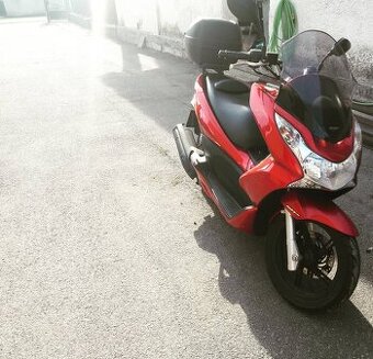 Honda pcx 125