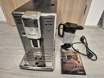 Automatický kávovar Philips Saeco Incanto Deluxe HD8922/09