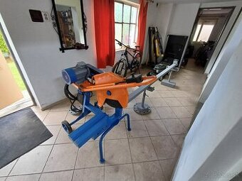 Kotúčová píla na kov.