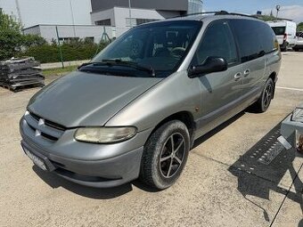Chrysler Voyager 3,8 AWD na diely