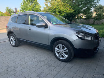 Nissan Qashqai +2, 4x4, automat