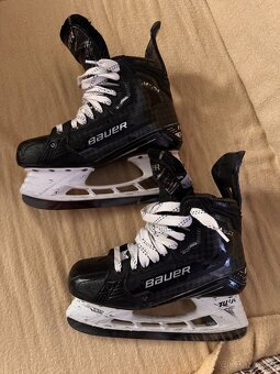 Bauer supreme mach