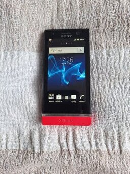 Sony Xperia ST25i čierny plne funkčný v pouzitelnom stave