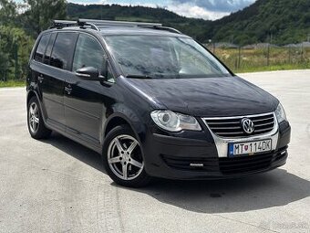 Volkswagen Touran 1.9 TDI – 7 MIESTNY