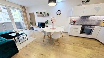 REZERVOVANÉ  Predaj 2 izbový byt Levice novostavba  EXKLU
