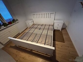 Ikea hemnes 180x200 postel + nočny stolik