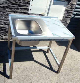 Umývaci stôl, rozrábkový stôl, mäsiarsky gastro stoly