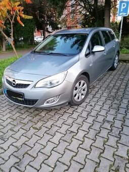Opel astra šports tourer