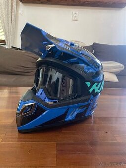 Motocrossová prilba