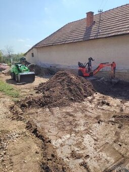Výkopové práce minibagrom mininakladačom zakladač trávnika
