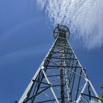 Montážnici na práce vo výškach nad 30 metrov v Nemecku