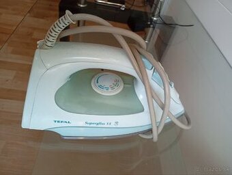 Žehlička Tefal za 10€