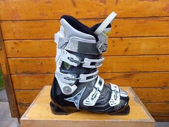 Predam lyziarky ATOMIC