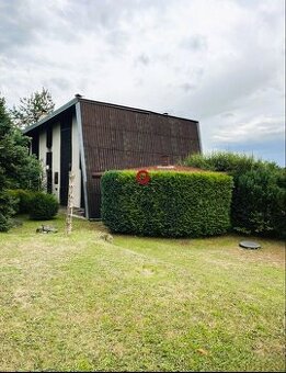 NA PREDAJ: DVOJPODLAŽNÁ CHATA – KLOKOČOV, CHATOVÁ OBLASŤ BOG