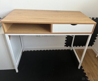 Pracovný stôl Trappedal