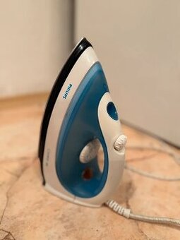 naparovacia žehlička Philips Comfort 205