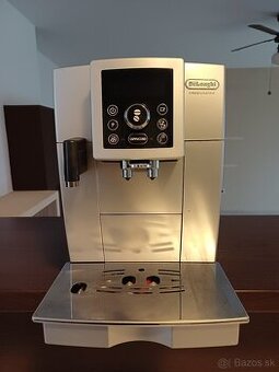 Kávovar Delonghi