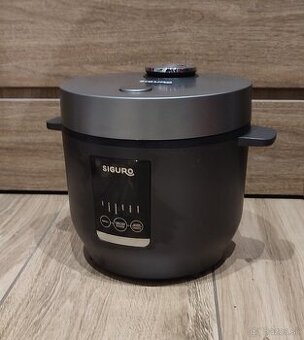 Multifunkčný hrniec SIGURO SGR-RC-R700B