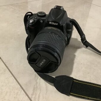 predám digitalnu zrkadlovku Nikon D5000