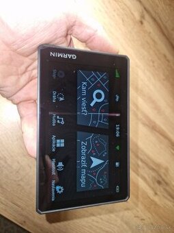 Predám navigáciu Garmin Zumo XT