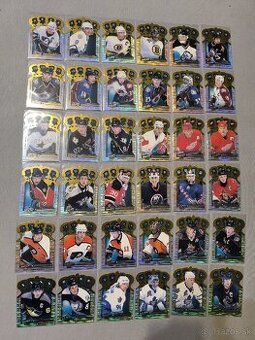 Hokejové kartičky - Pacific gold crown die cuts 1999