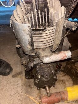 Predám náhradné diely na traktor pf-62