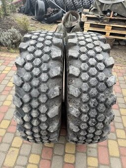 Gumy continental  335/80 R 20