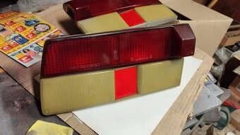 Škoda 105L 120L 130 135 136 Zadné svetlá